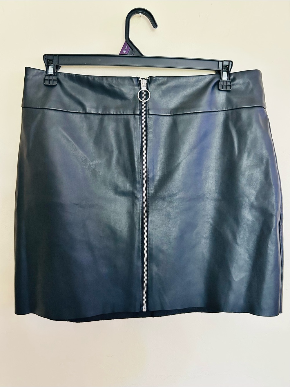 Express Black Faux Leather Front-Zip Mini Skirt